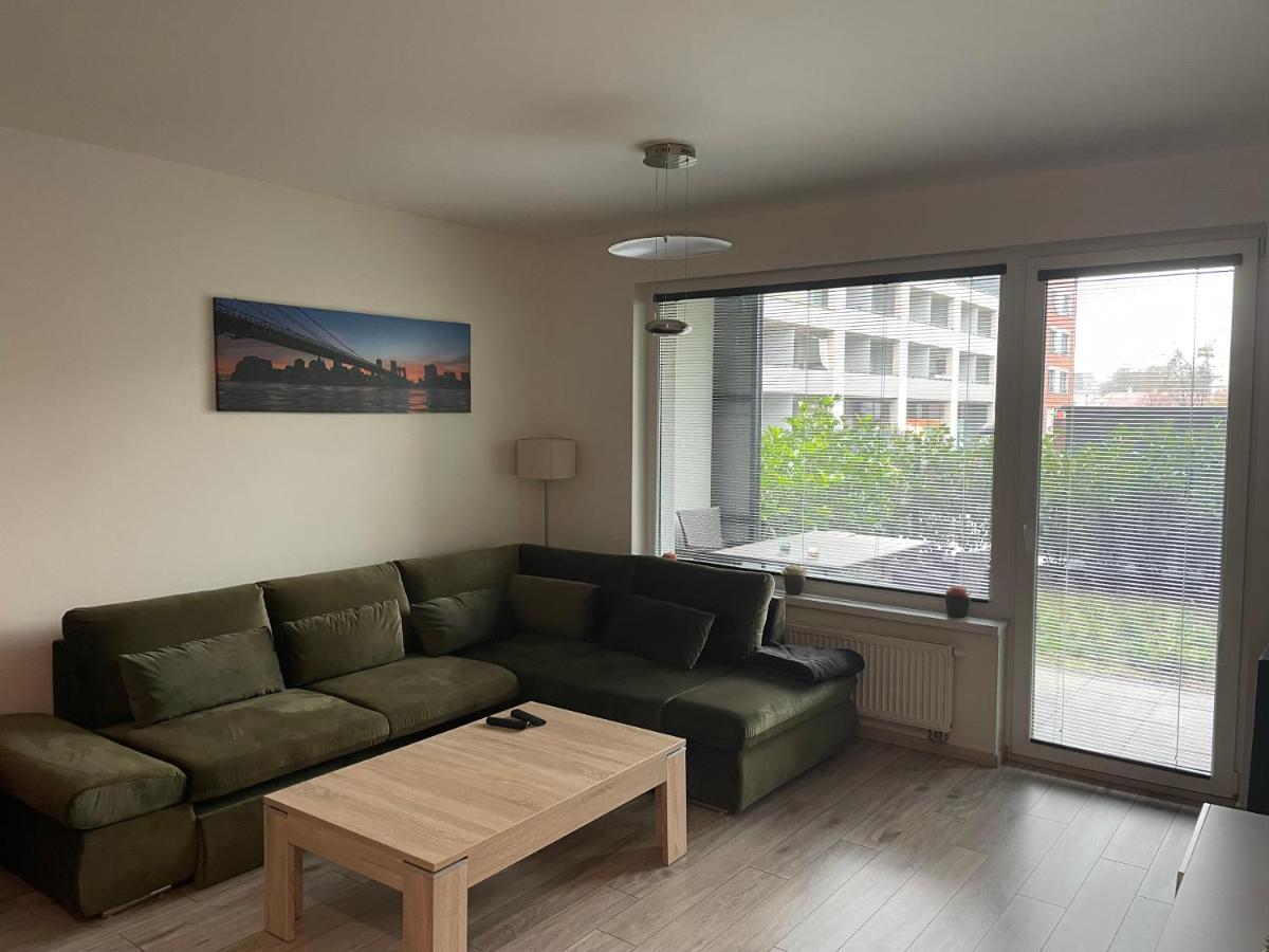Garden Apartman Radnica - Private Parking Included Košice Esterno foto